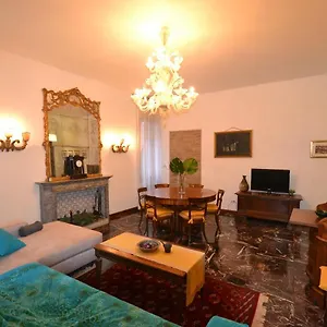  Appartement Castello 5888 A, Santa Marina, Calle Marcello, Calle Italie